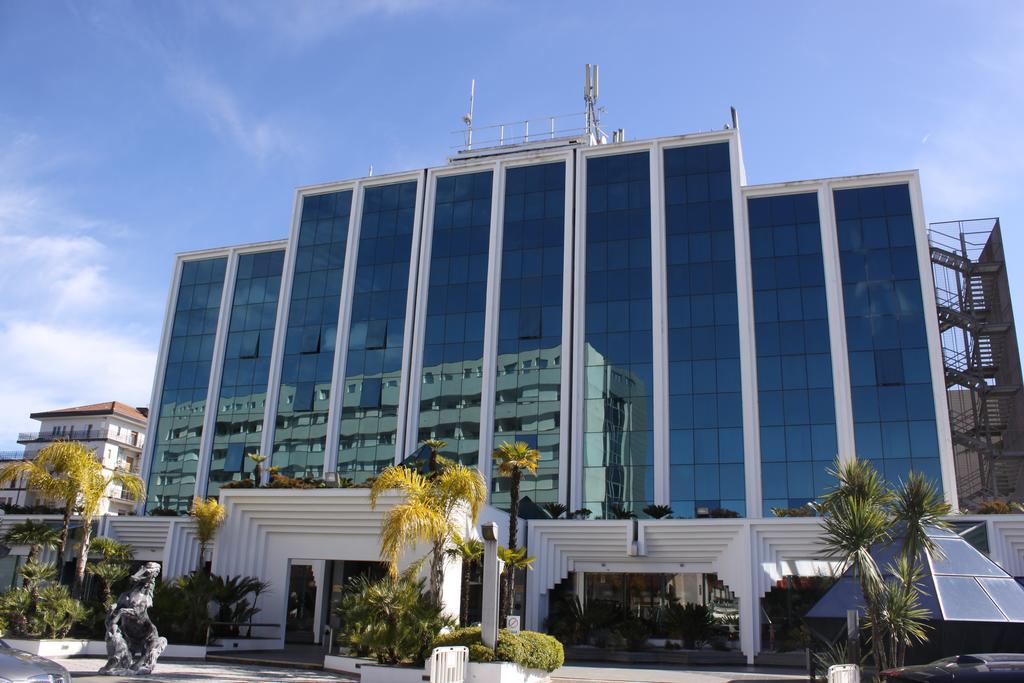 Ariha Hotel Cosenza 렌데 외부 사진