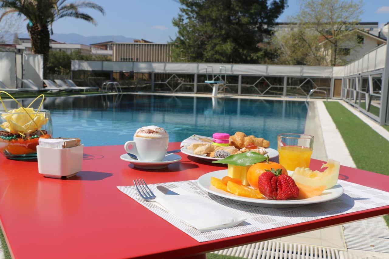 Ariha Hotel Cosenza 렌데 외부 사진